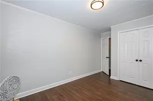 3917 W Friendly Ave, Greensboro, NC 27410 - Photo 22