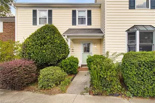 2522 Cottage Pl, Greensboro, NC 27455 - Photo 1