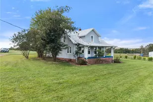 1151 Mountain View Church Rd, Hamptonville, NC 27020 - Photo 2