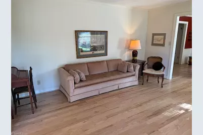 7525 Eppingwood Court, Clemmons, NC 27012 - Photo 4