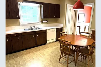 7525 Eppingwood Court, Clemmons, NC 27012 - Photo 10