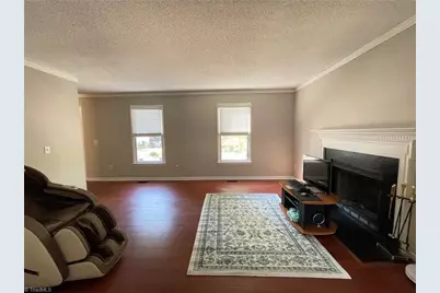 3 Planters Wood Trail, Greensboro, NC 27407 - Photo 4