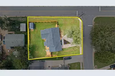 1400 E Sedgefield Drive, Winston-Salem, NC 27127 - Photo 2