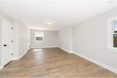 1400 E Sedgefield Drive, Winston-Salem, NC 27127 - Photo 28