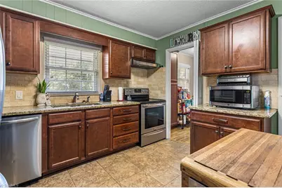 3870 Old Highway 29, Thomasville, NC 27360 - Photo 12