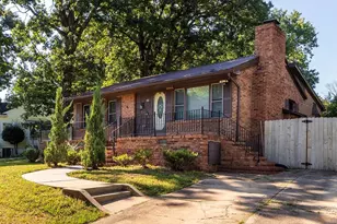 933 Graham St, Burlington, NC 27217 - Photo 2