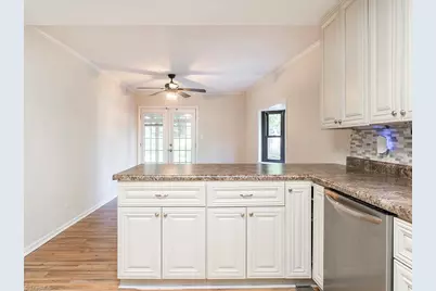 933 Graham Street, Burlington, NC 27217 - Photo 14