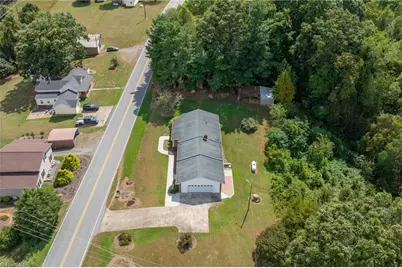3827 Nc Highway 772, Walnut Cove, NC 27052 - Photo 42