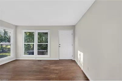 2104 Hiatt Street, Greensboro, NC 27403 - Photo 2