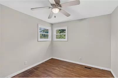 2104 Hiatt Street, Greensboro, NC 27403 - Photo 10