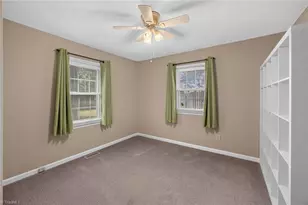 8116 Thorndike Rd, Greensboro, NC 27409 - Photo 16