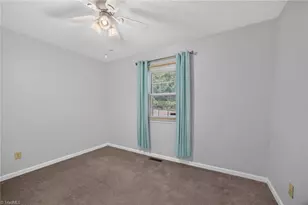 8116 Thorndike Rd, Greensboro, NC 27409 - Photo 18