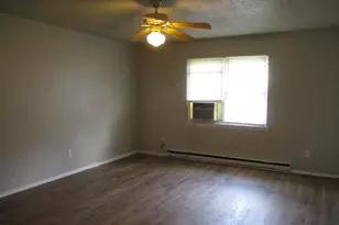 3600 Canaan Forest Dr, Greensboro, NC 27405 - Photo 2
