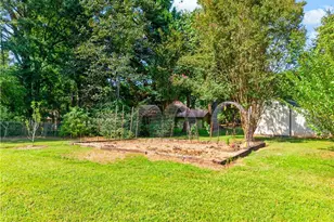 3936 Creekview Dr, Trinity, NC 27370 - Photo 38