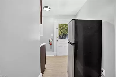 130 Tate Street #A, Greensboro, NC 27403 - Photo 16