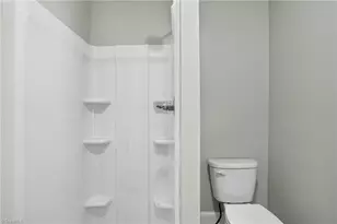 130 Tate St, Greensboro, NC 27403 - Photo 12