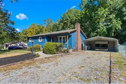 4 Sharon Drive, Thomasville, NC 27360 - Photo 2
