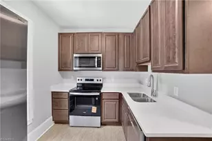 130 Tate St, Greensboro, NC 27403 - Photo 16