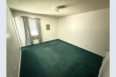 3017 Wendover Avenue, Greensboro, NC 27405 - Photo 8