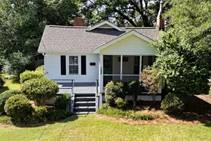 125 Tarpley St, Burlington, NC 27215 - Photo 2