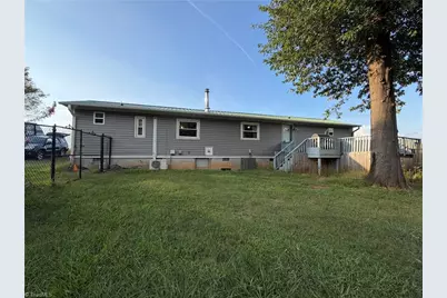 297 Collins Road, Dobson, NC 27017 - Photo 4