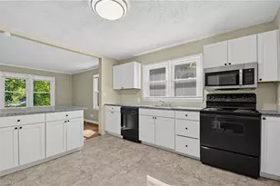 843 Willow Pl, High Point, NC 27260 - Photo 22