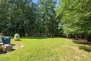 123 & 135 Third Ct, Reidsville, NC 27320 - Photo 24