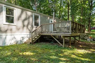 135 3rd Ct, Reidsville, NC 27320 - Photo 8