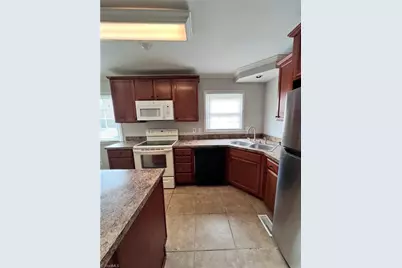 310 Woodlake Drive, Greensboro, NC 27406 - Photo 6