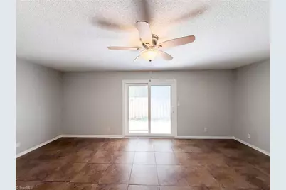 2219 Shadow Valley Road #E, High Point, NC 27265 - Photo 4