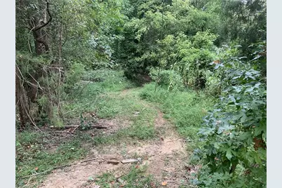 2092 W Lexington Avenue, High Point, NC 27262 - Photo 12