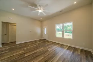5705 Marshallgate Dr, Winston-Salem, NC 27105 - Photo 8