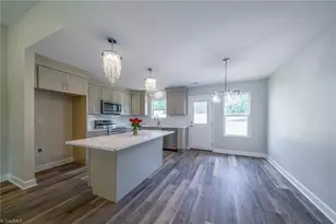 5705 Marshallgate Dr, Winston-Salem, NC 27105 - Photo 12