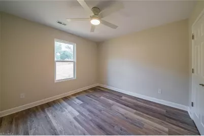 5705 Marshallgate Drive, Winston-Salem, NC 27105 - Photo 26