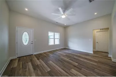 5705 Marshallgate Drive, Winston-Salem, NC 27105 - Photo 6