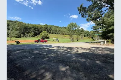 108 E Mill Creek Road, Fleetwood, NC 28684 - Photo 34