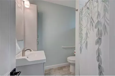 930 Borders Terrace, Greensboro, NC 27401 - Photo 30
