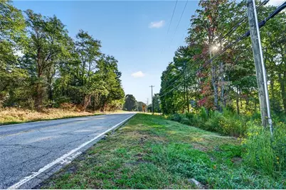 1410 Old Hollow Road, Winston-Salem, NC 27105 - Photo 10