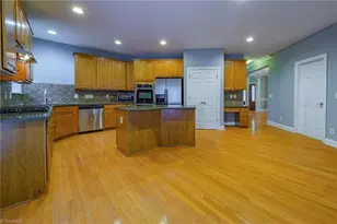 515 Hannah McKenzie Dr, Greensboro, NC 27455 - Photo 22