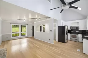 1008 Eastshore Cir, Stokesdale, NC 27357 - Photo 6