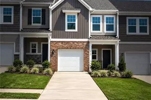 413 Dandelion Ct, Mebane, NC 27302 - Photo 1