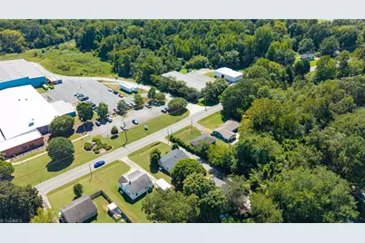 1911 Tucker Street, Burlington, NC 27215 - Photo 44