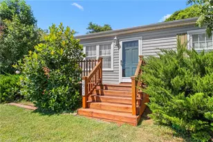 1911 Tucker St, Burlington, NC 27215 - Photo 4