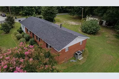 469 Lakeview Drive, Burlington, NC 27215 - Photo 48