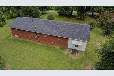 469 Lakeview Drive, Burlington, NC 27215 - Photo 50