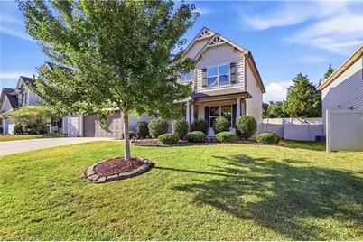 1435 Sawyer Avenue, High Point, NC 27265 - Photo 4