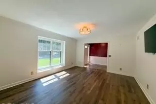 4706 Horseshoe Ln, Greensboro, NC 27410 - Photo 10
