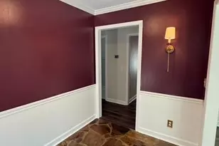4706 Horseshoe Ln, Greensboro, NC 27410 - Photo 8
