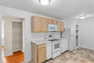6257 Lake Brandt Rd, Summerfield, NC 27358 - Photo 12
