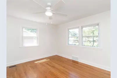 1527 Sherwood Drive, Burlington, NC 27215 - Photo 22